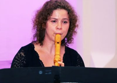 Mirjam Schumacher an der Blockflöte